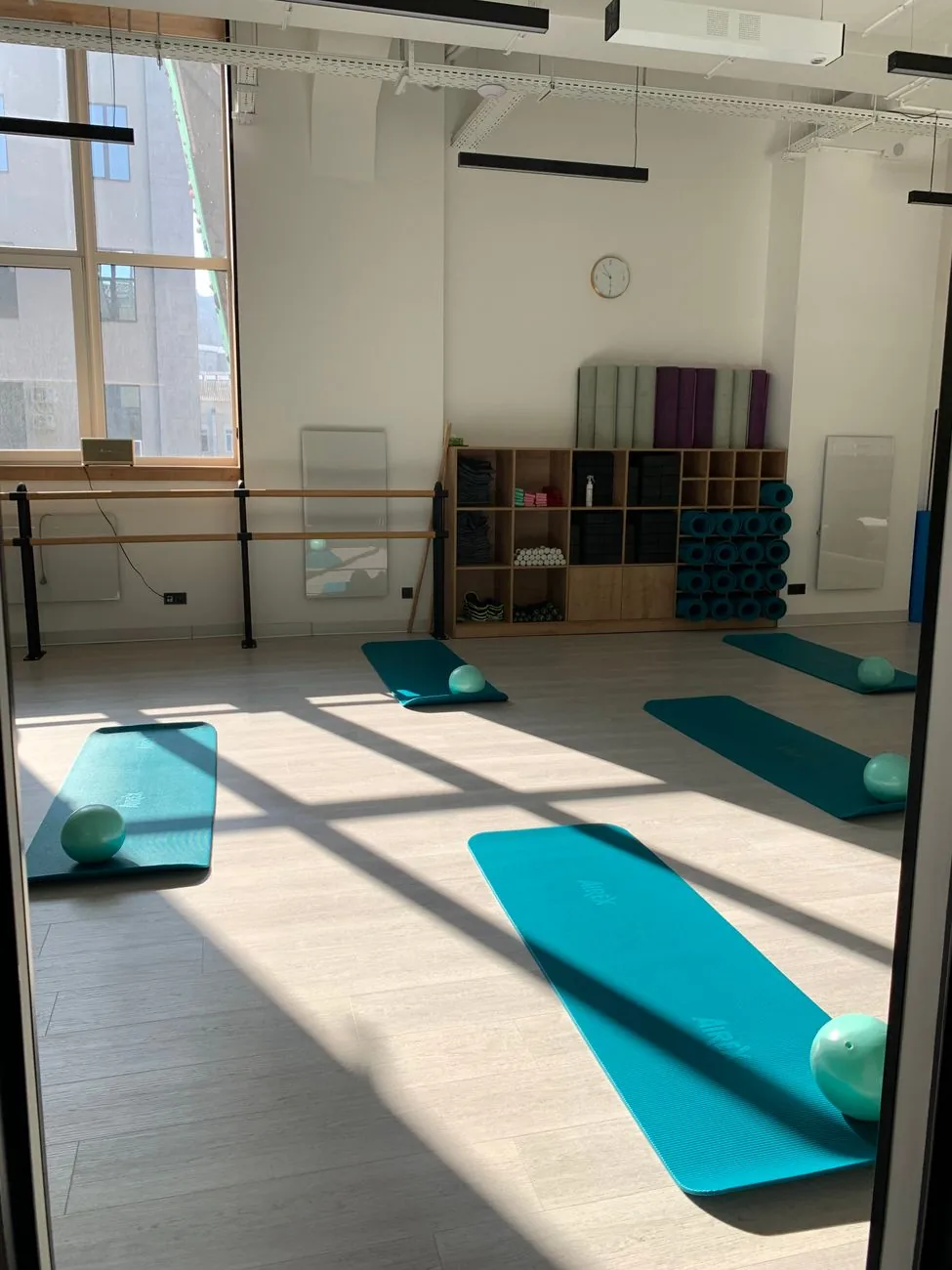 Sequenza yoga in movimento IRON